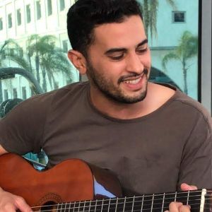 פרופיל מורה של מתן דבש